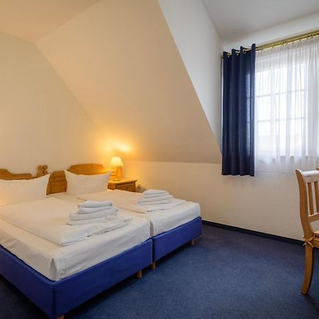 Hotel Zum Engel In Speyer - Roemerberg Berghausen  Exterior foto